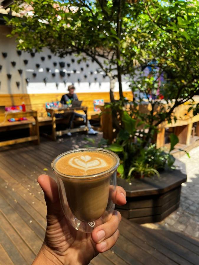 The Coffee Bean Hostel Сан-Кристобаль-де-Ла-Касас Экстерьер фото